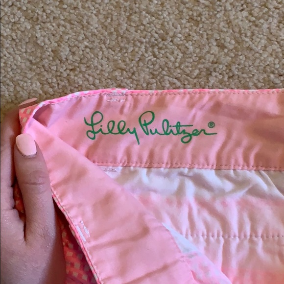 Bright pink Lilly Pulitzer Barclay Short, size 0 - Picture 5 of 8